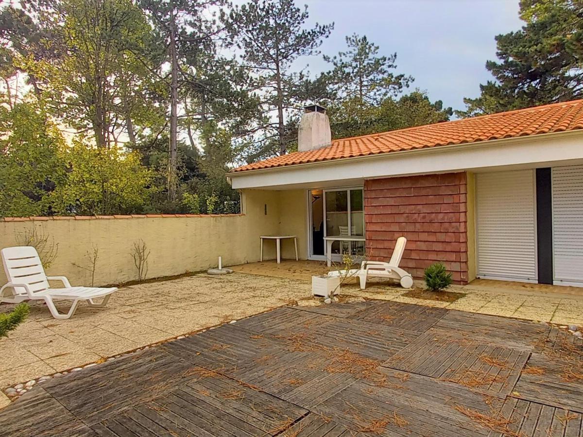 Charmant Pavillon A Saint-Jean-De-Monts: 2 Chambres, Proche Plage, Foret Et Commerces, Jardin Clos - Fr-1-323-259 エクステリア 写真